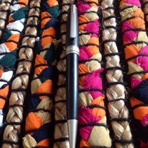 Vintage Lincoln black ballpoint ink pen